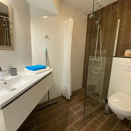 아파트 Texelheerlijk 10 데쿠크